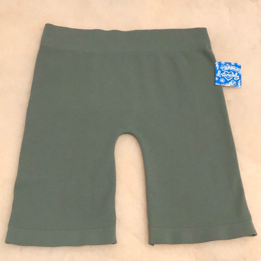 FIRM PRICE. Free People Movement Bike Shorts. XS/S, M/L - Picture 4 of 8